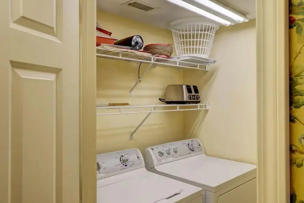 Schooner Court 704 by RedAwning