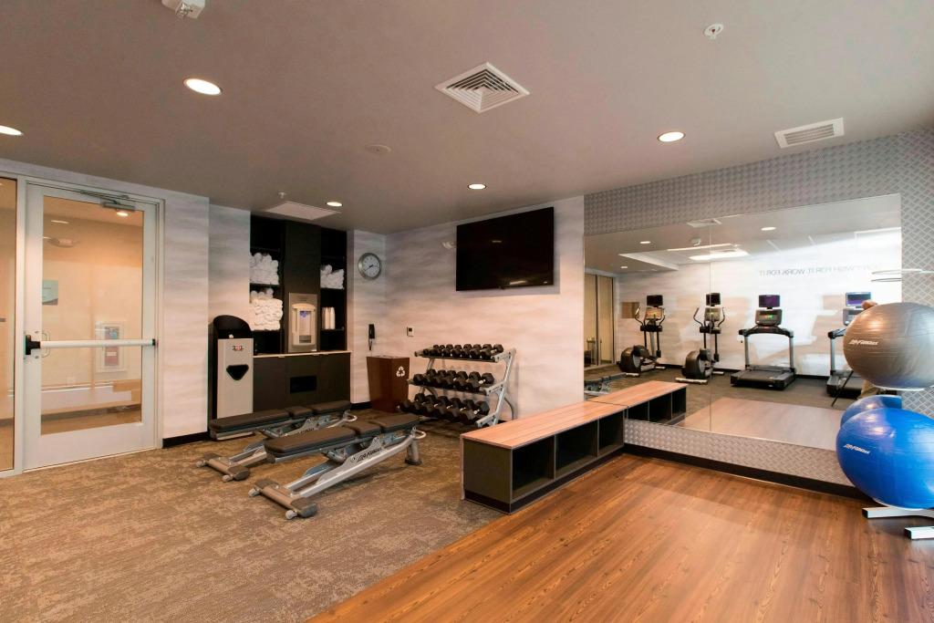 Fairfield Inn & Suites by Marriott Philadelphia Valley Forge/Great Valley
