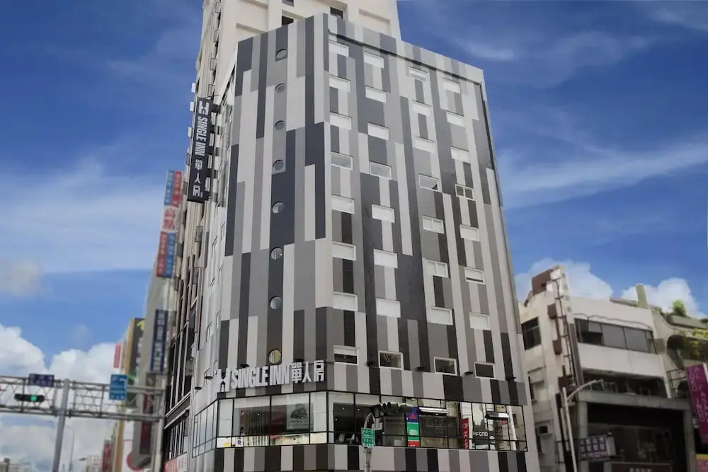 Single inn- KAOHSIUNG LINSEN