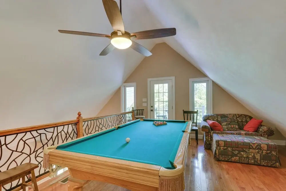 Game Room & Hot Tub: Old Forge Home!