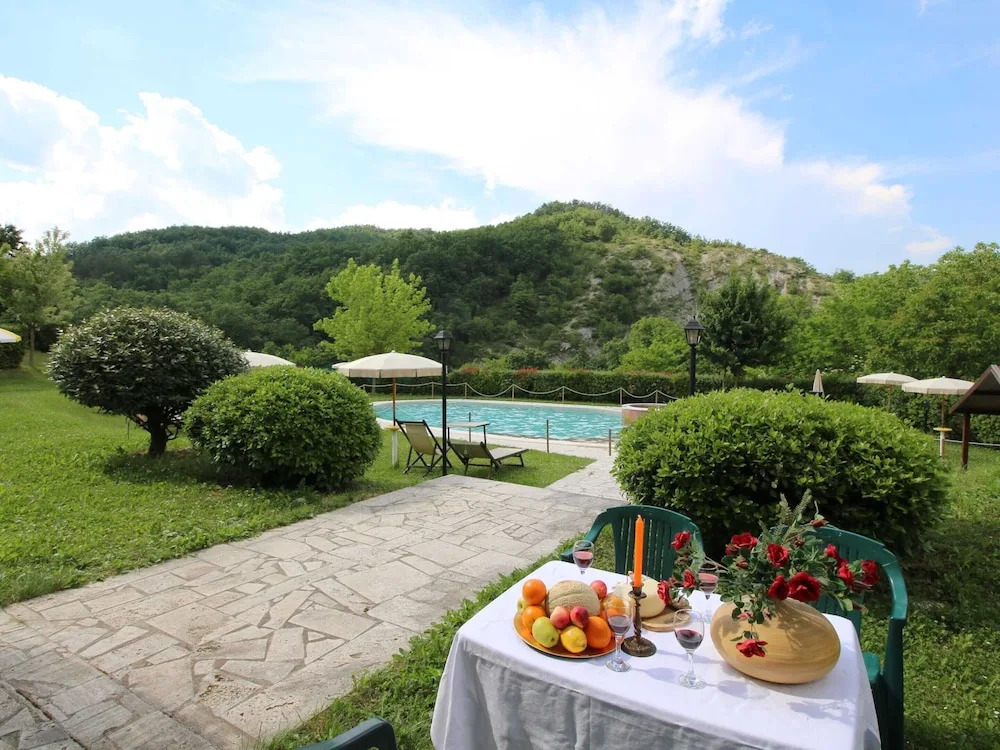 Apartment in Marche With Pool and Privacy