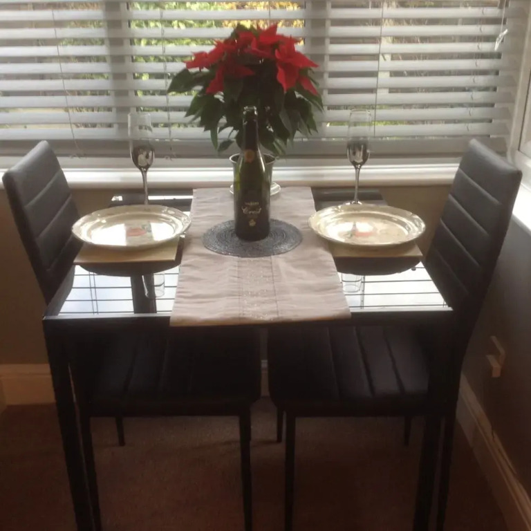 Lovely House With Garden Near Maldon Promenade