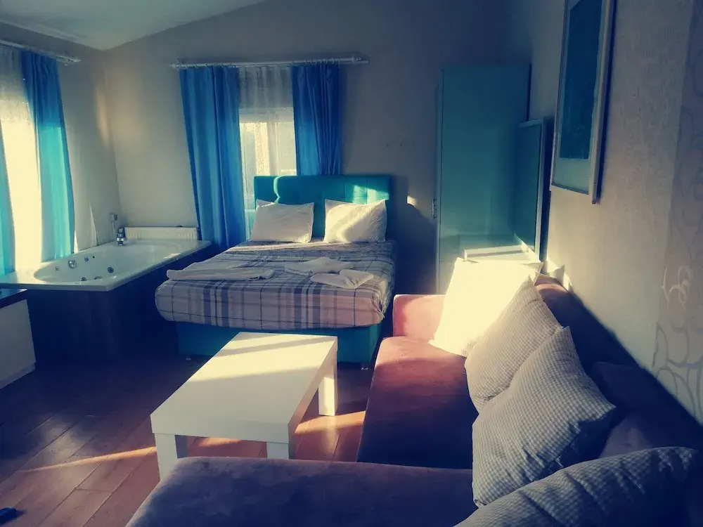 Livia Residence
