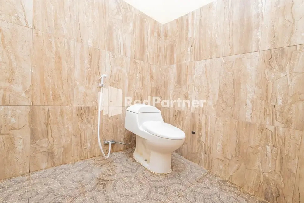 Boss Residence Serang Redpartner
