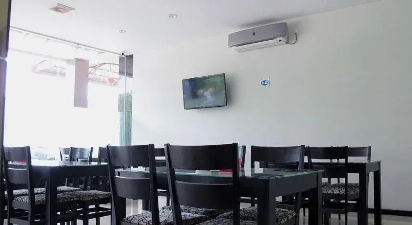 Link Hotel