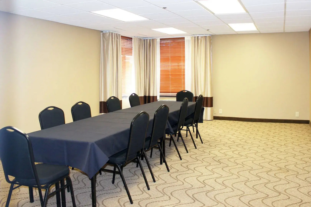 Holiday Inn Express & Suites - Atlanta - Tucker Northlake by IHG