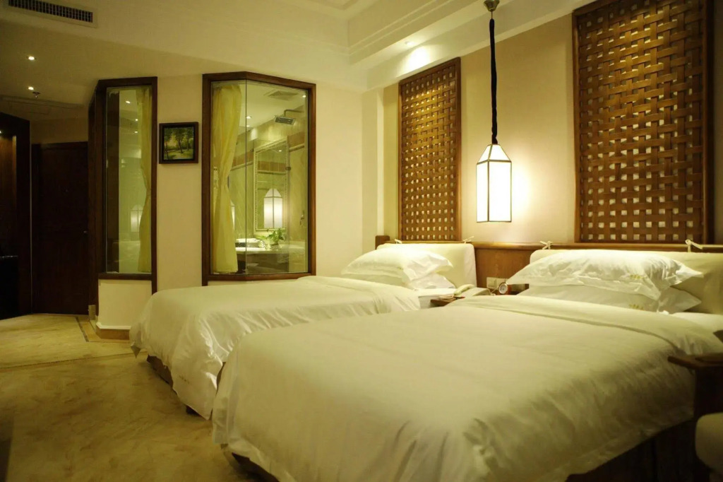 Spring Four Seasons Hotel