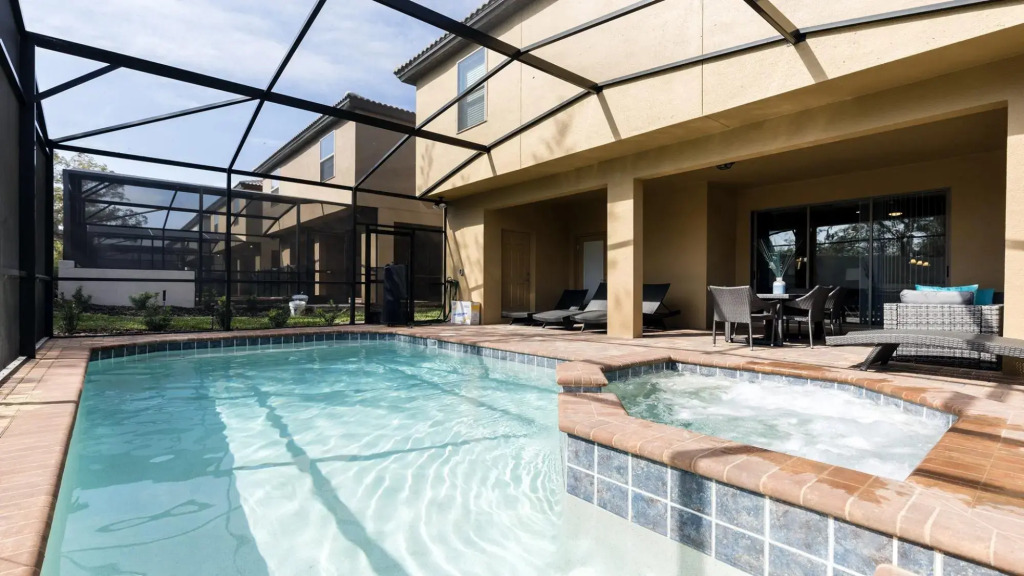 7BR Disney Getaway w Games Projector Pool SPA