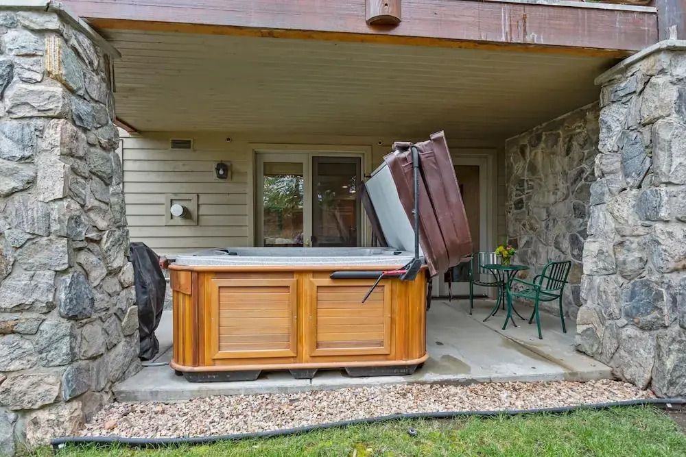 Trail's End Lodge at Deer Valley Resort - One Bedroom Residence with Spa #104 1 Condo