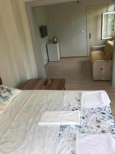 Blue Home Suit Hotel