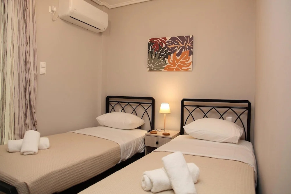 Ariadni s Athenian Apartment