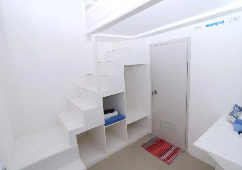 Kamar Keluarga Jelambar Hadiah Syariah