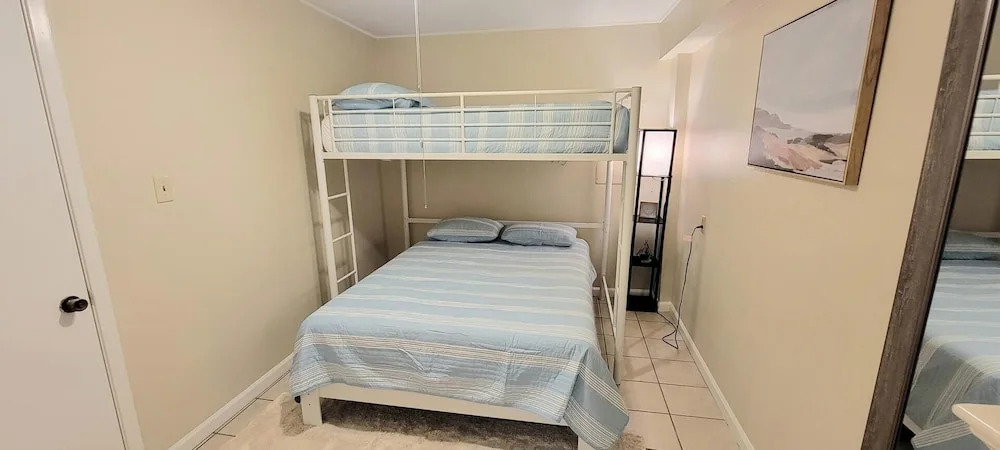 Atol Quad #3 1 Bedroom Home by Redawning
