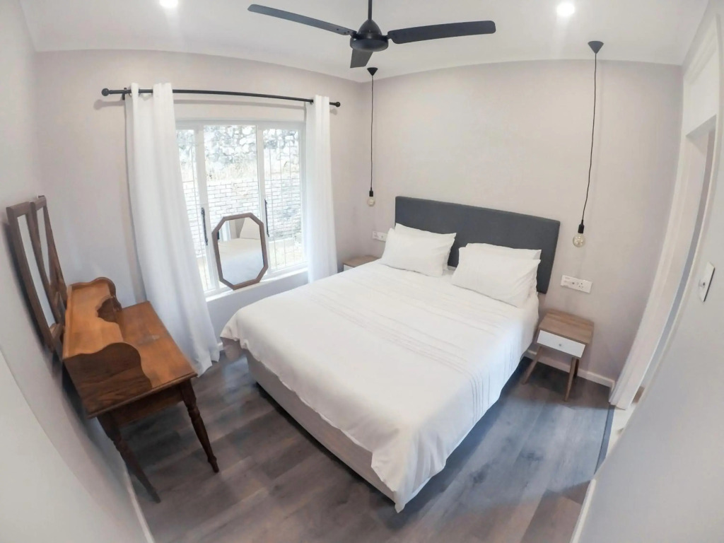 Strelitzia Place
