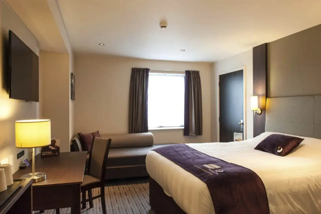 Premier Inn Glasgow - Bellshill