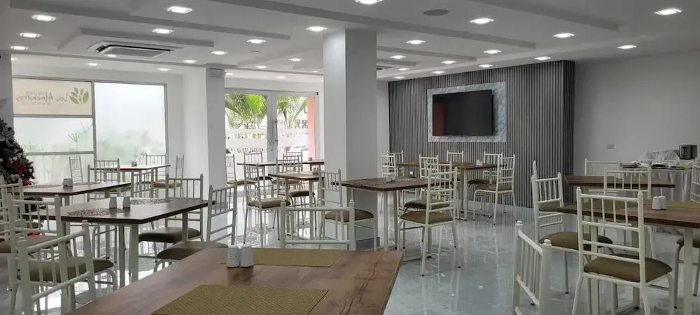 Hotel Los Almendros