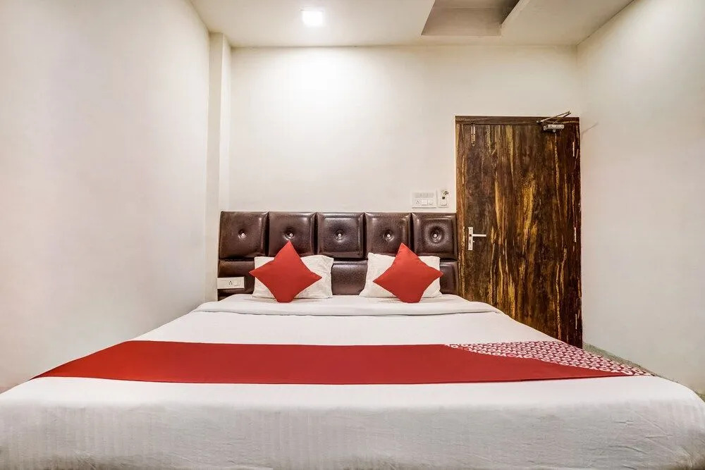 Hotel O Traveller Inn