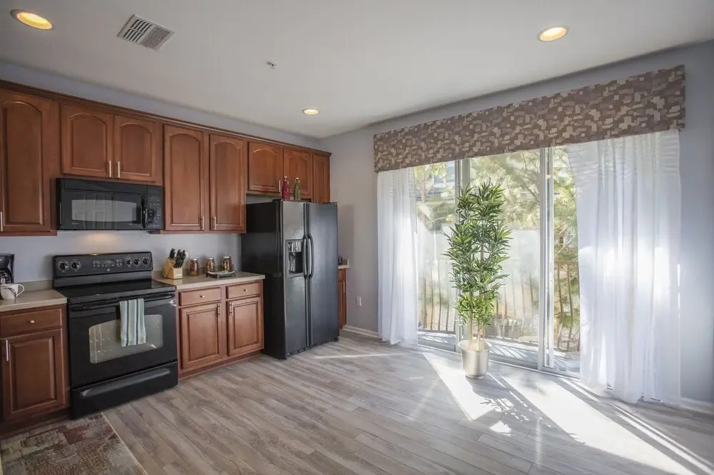 Luxury Vista Three Bedroom House 3071