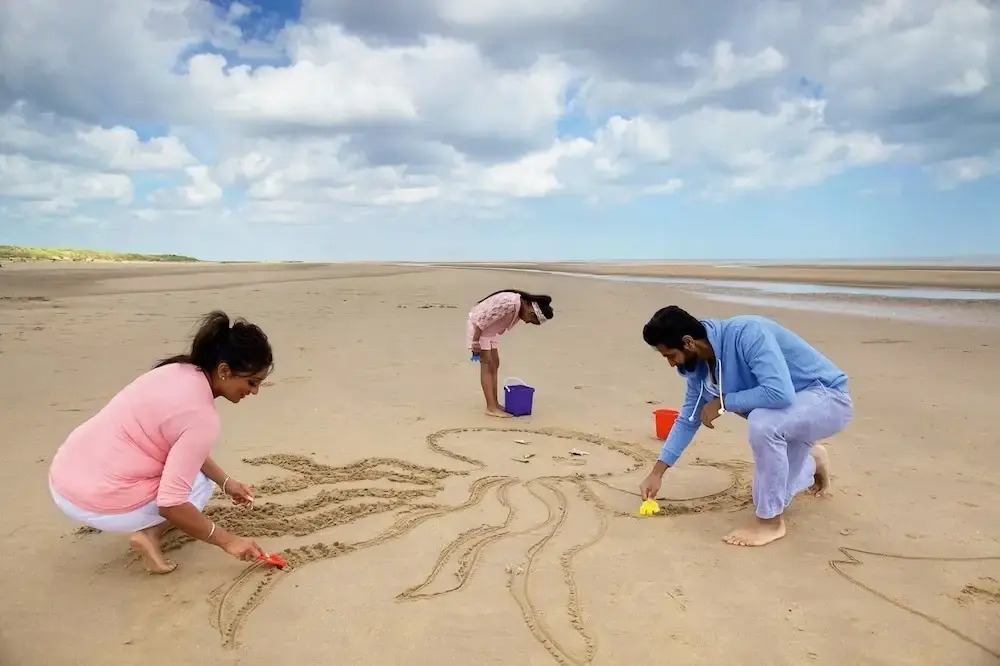Mablethorpe Lakeside Caravan With Decking & Wi-fi!
