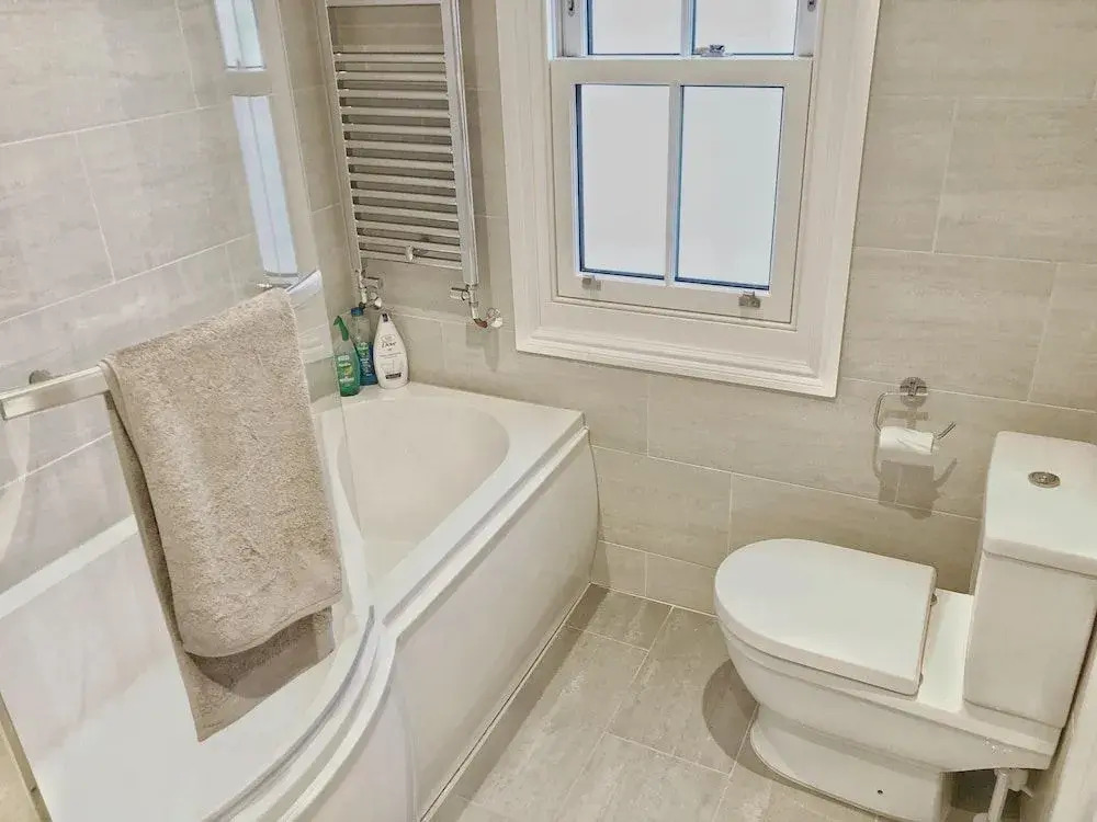 Luxury Rooms with Private Bathrooms