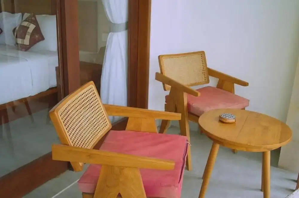 The Kd Suites & Coffee Shop