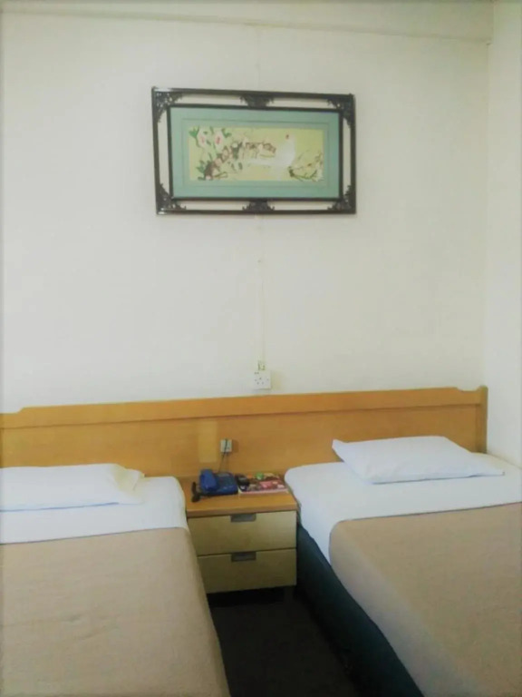 Ang's Hotel