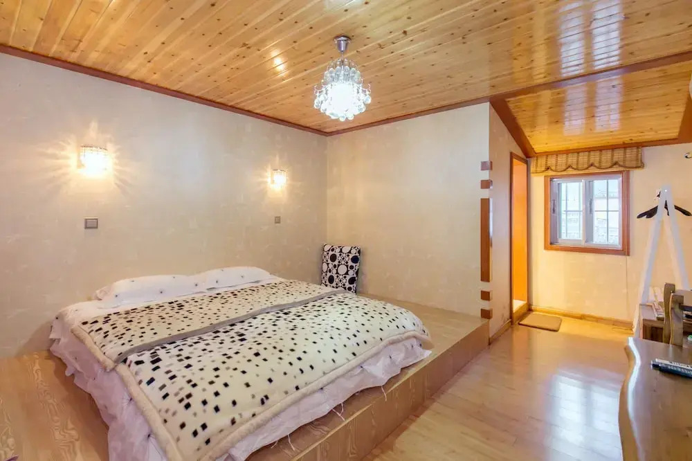 Tongyuanju Hostel