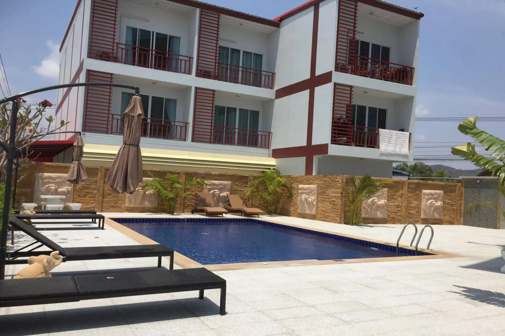 Laong Residence