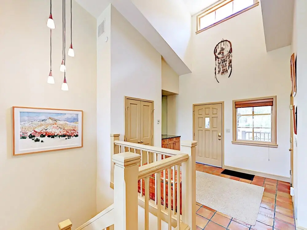 450 Offerson Road Townhouse by RedAwning