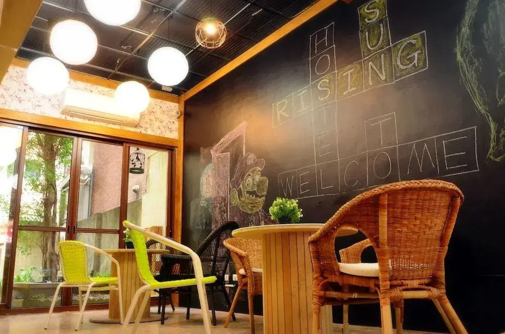 Hostel of Rising SUN