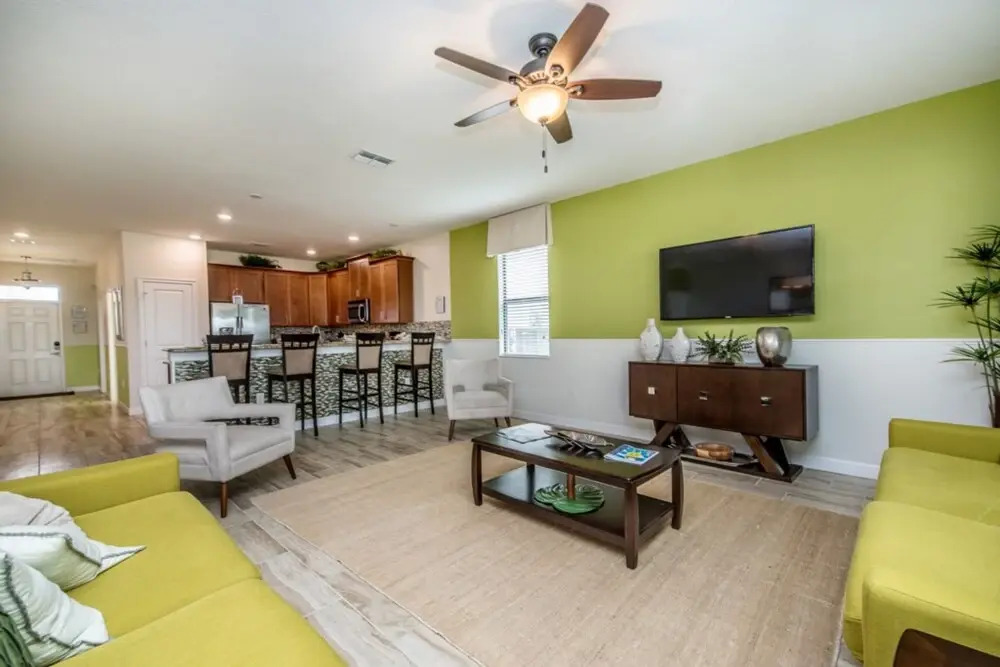 1308 Birdie Way