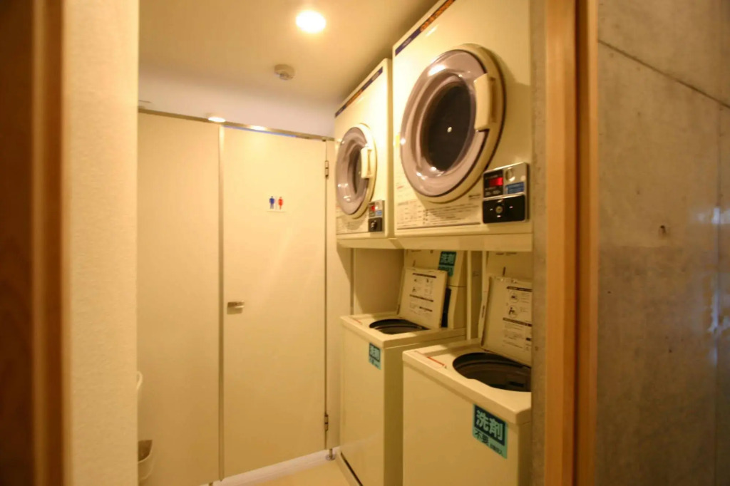 Weekly SHO Hotel Namba