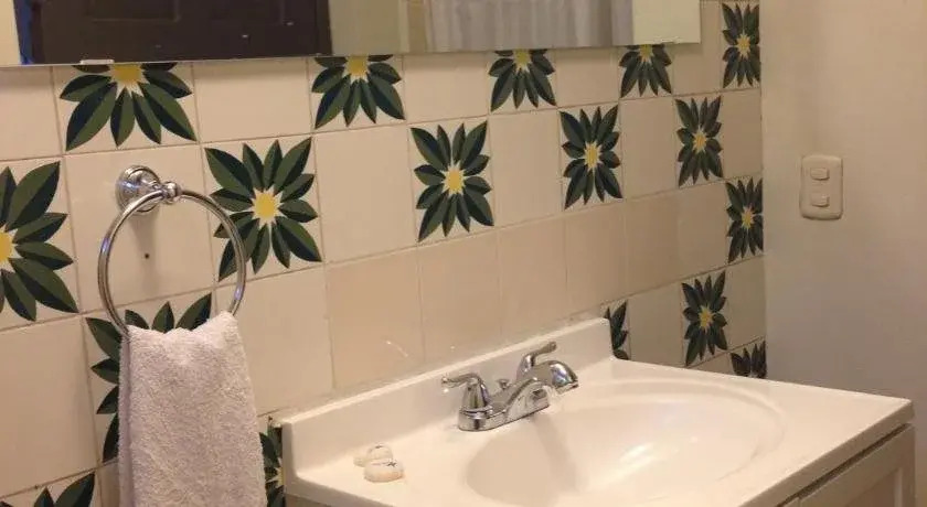 G y V Hotels