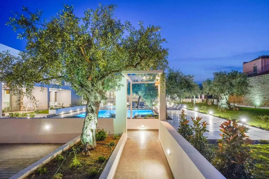Olivia Resort