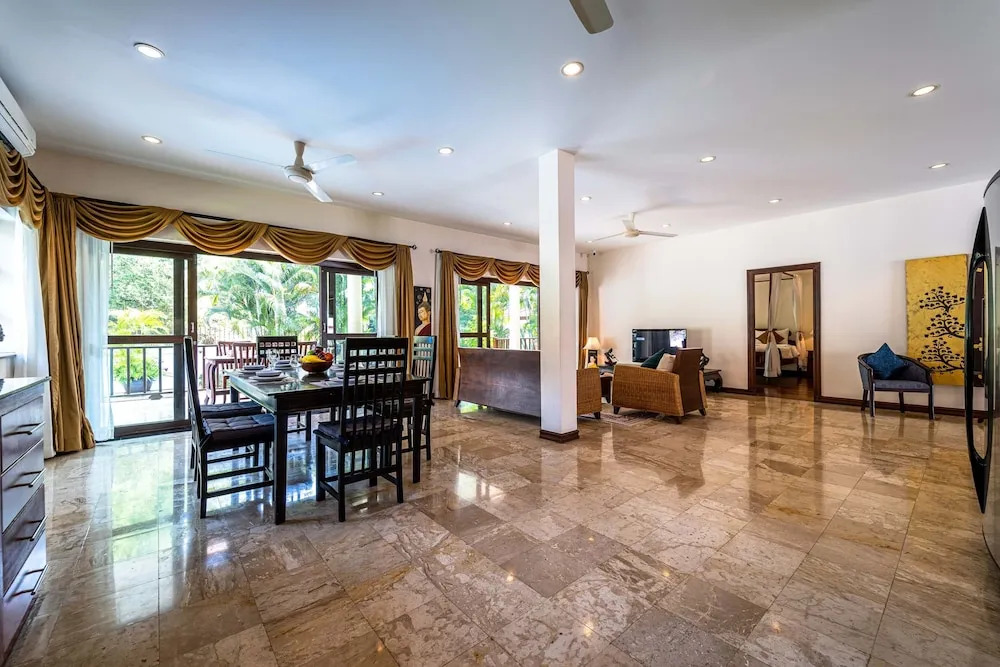 Cozy 3 Bedroom Pool Villa Close to Town - CV3L
