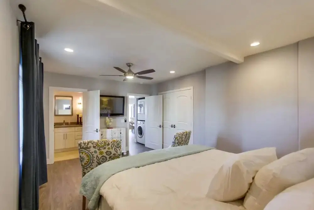 Point Break 1 3 Bedrooms 2 Bathrooms Condo
