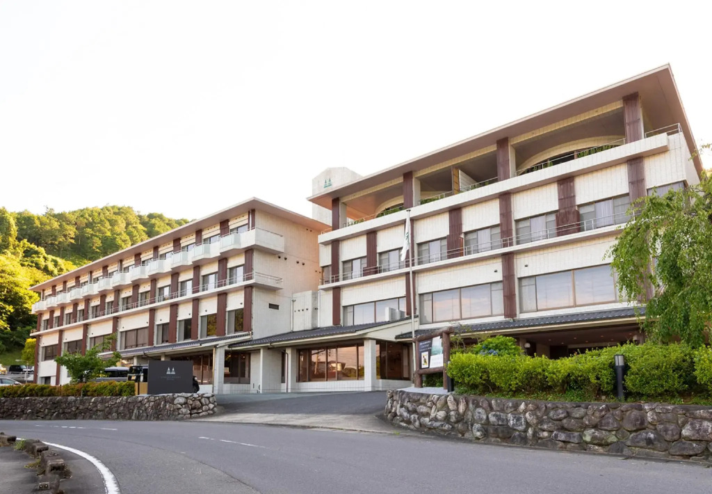 Urari Takeo Garden Terrace Spa Resorts