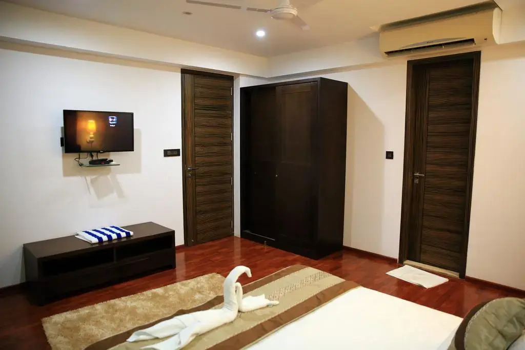 Luxe Loft Villa