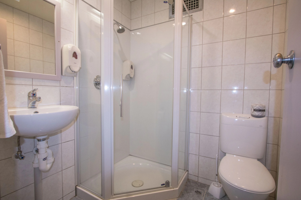 Hotel Waterloo & Backpackers
