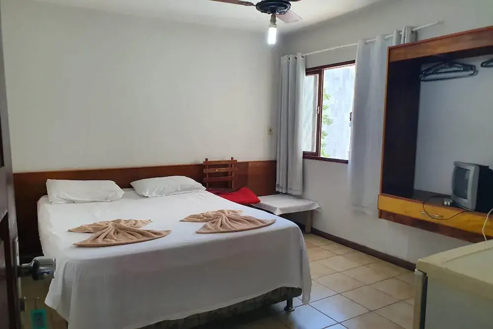 OYO Loretis Hotel