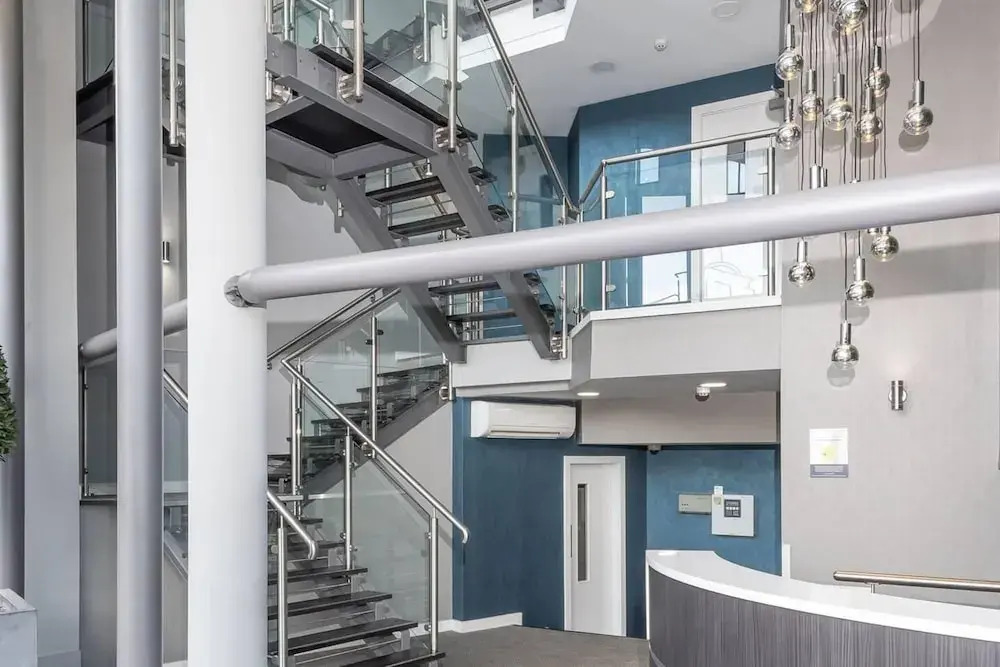Light and Bright 1BR Apartment Close to Station