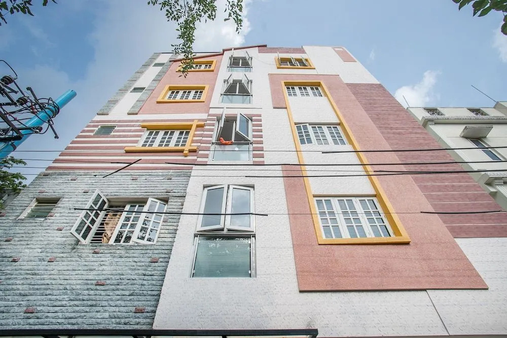 OYO 13941 NR Suites