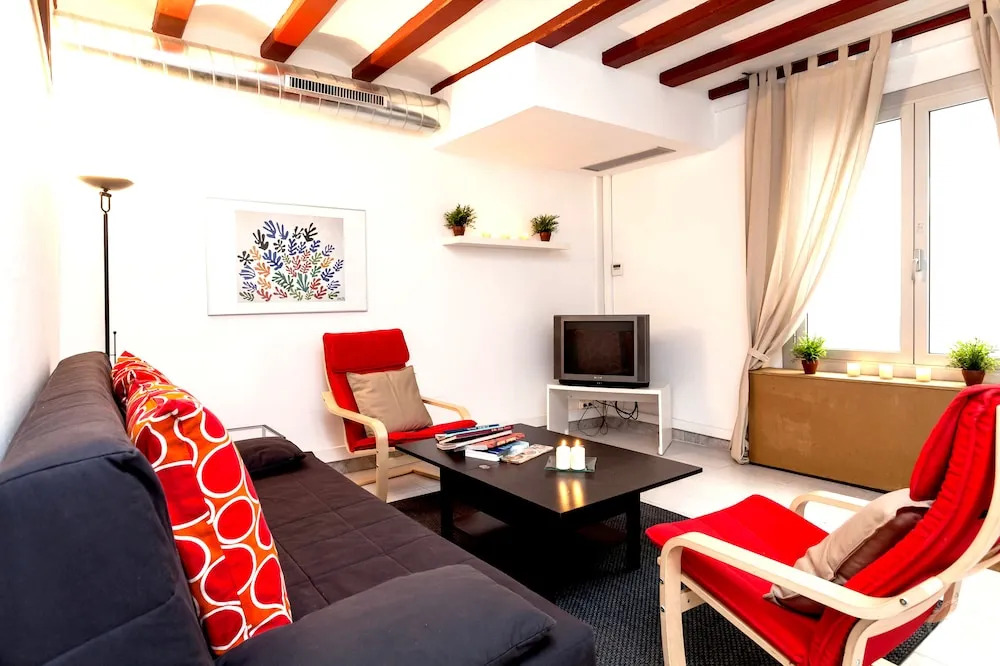 Rentbcn Gaudi Apartments
