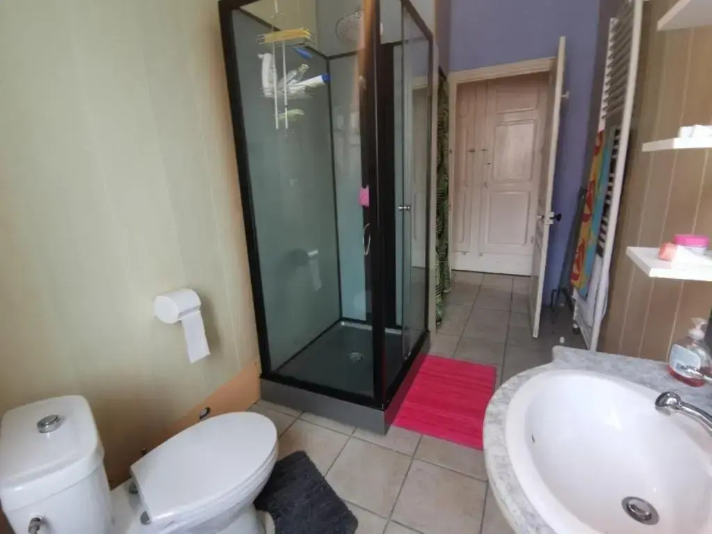 Maison Chorges, 4 pièces, 6 personnes - FR-1-469-120