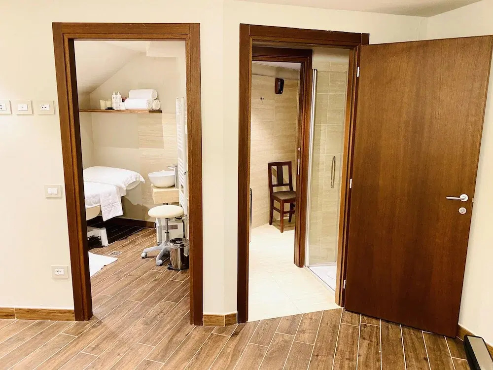 Eden Apartment