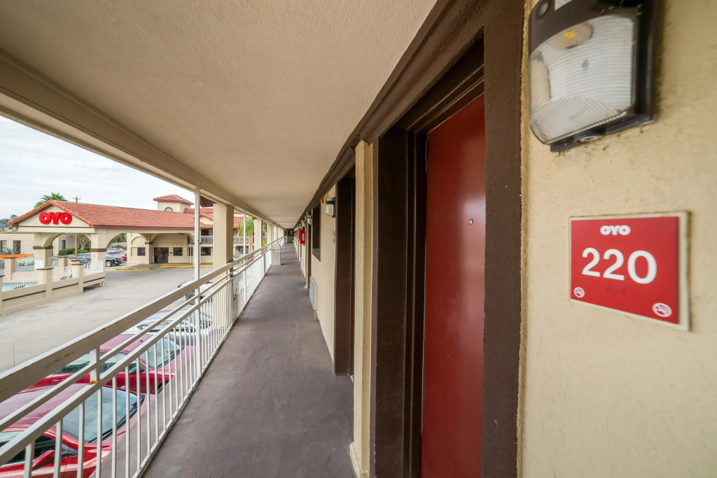 OYO Hotel McAllen Airport South