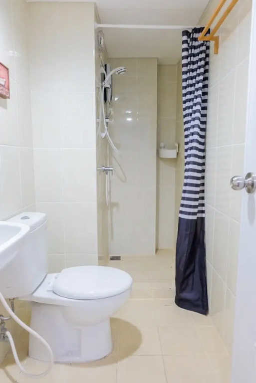 Convenient and Luxurious 2BR Apartment at  M-Town Residence