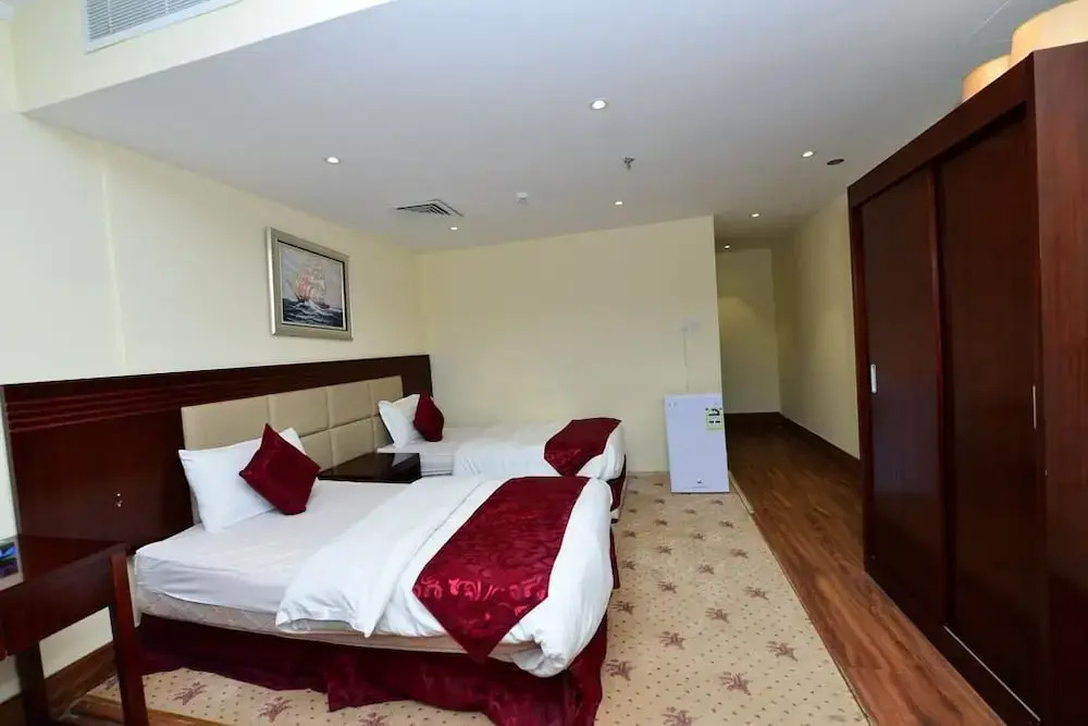 Lotuston Furnished Apartments 2