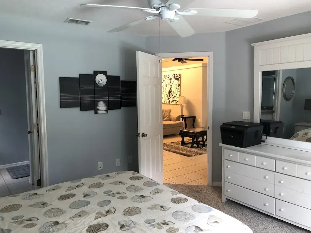 Lovely 4 Bed Home with Private Pool in Disney Area LWR371MR