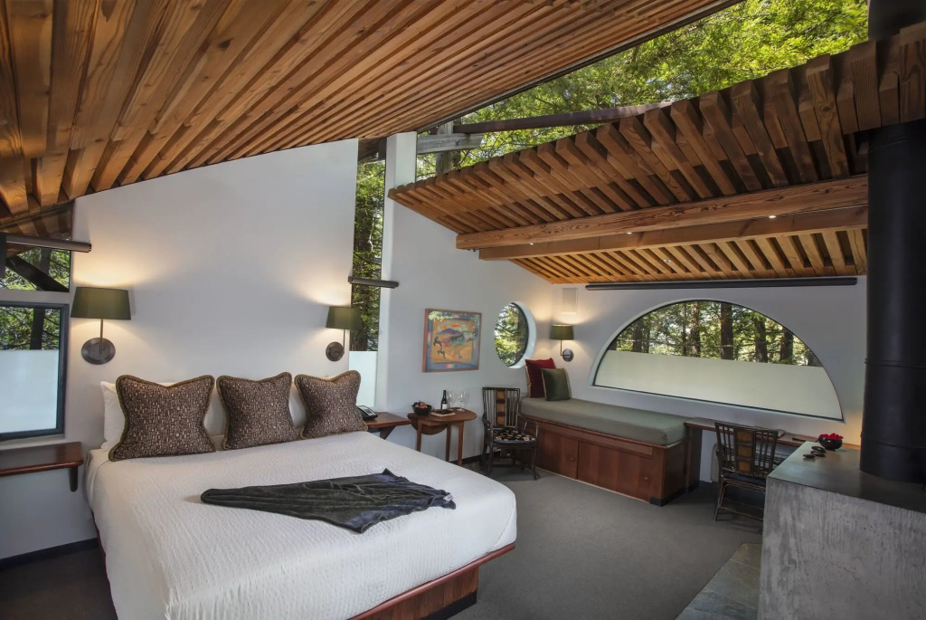 Post Ranch Inn